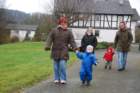 allemannfraukinderunterwegs_small.jpg